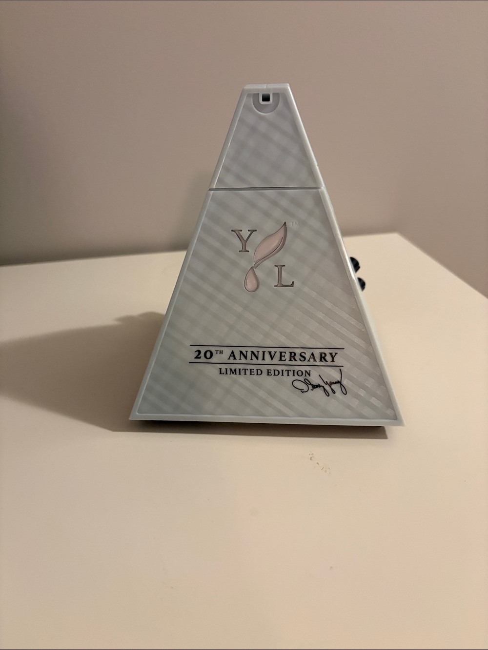 Young Living 20th Anniversary Limited Edition White Pyramid Diffuser